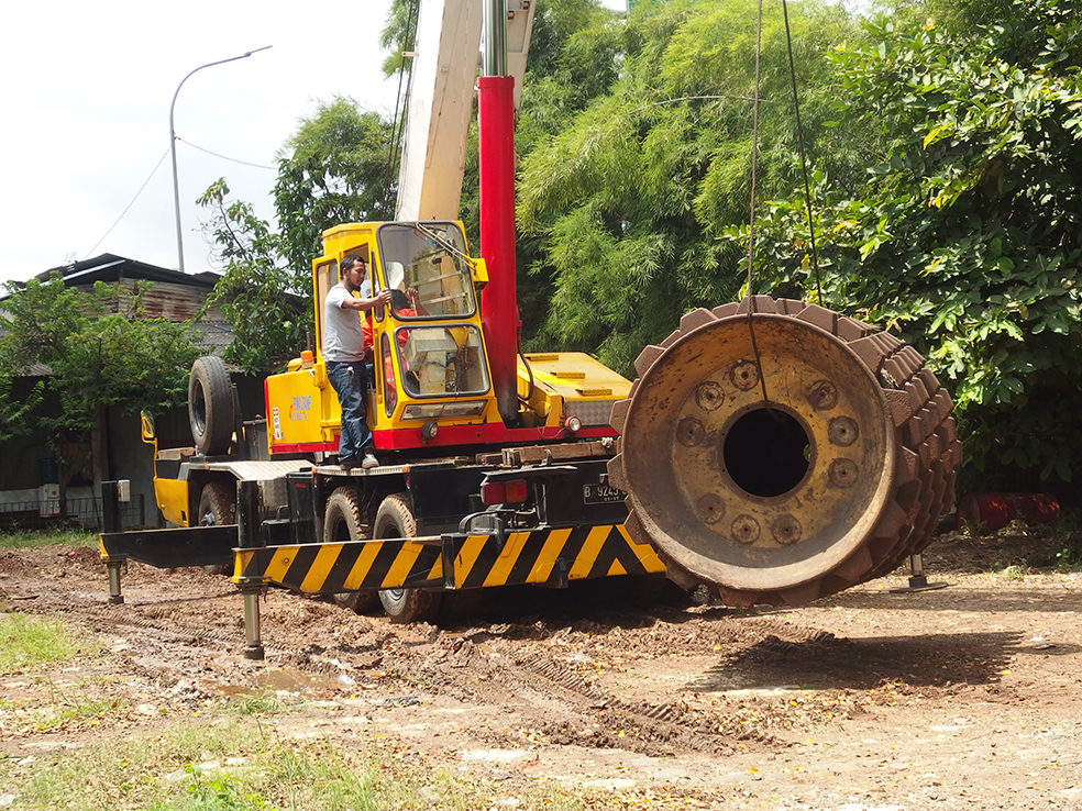 Training Operator Mobile Crane