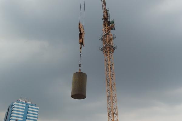 Training Operator Hoisting Tower Crane