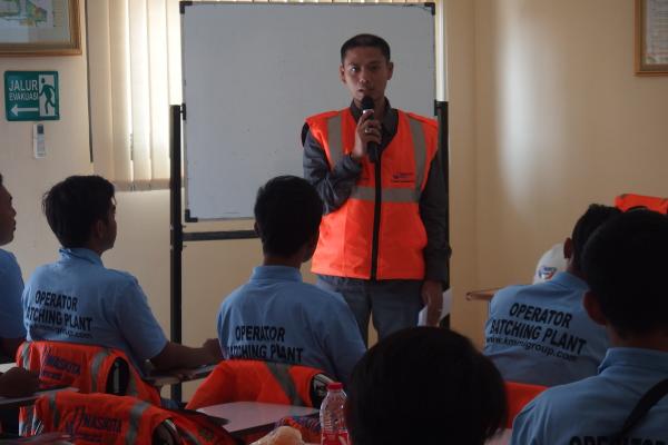 Training & Sertifikasi K3 Operator Batching Plant - Waskita Beton Precast